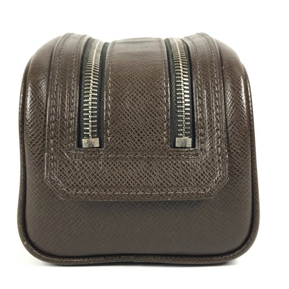LOUIS VUITTON M32498 Taiga Trousse Ivan Bag Pouch with handle Clutch Bag - Picture 4 of 16